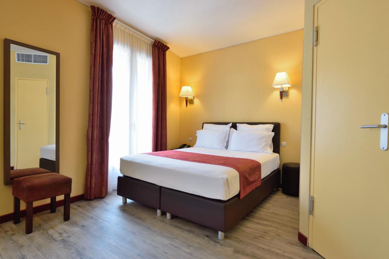 Hotel Capitole Бюсолей Екстериор снимка